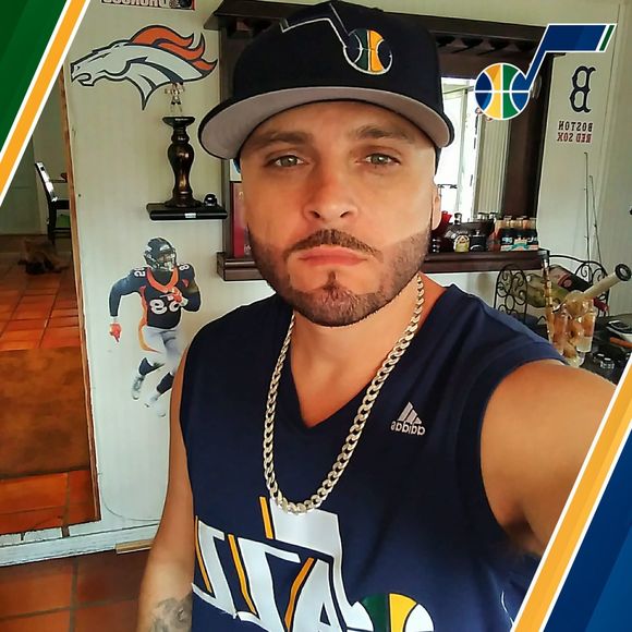 Meet your Posher, Travis - Picture 1 of 1